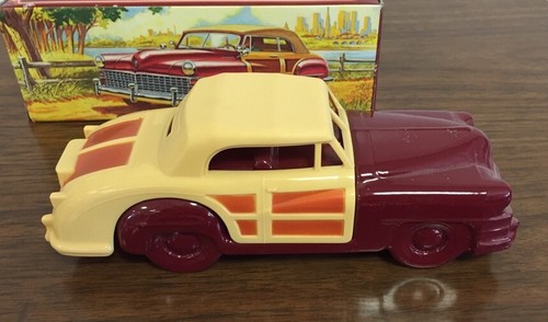 Vintage AVON 1948 Chrysler Town & Country Decanter Full UNUSED BOXED NOS - Picture 3 of 6