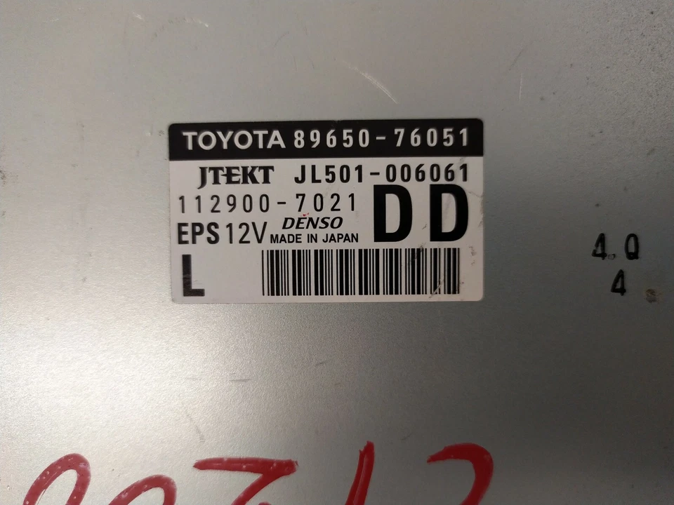 Módulo de control de dirección asistida Lexus CT200H 2011-2016 OEM 89650-76051 Foto 2 de 4