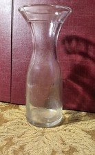 CARAFFA DI VETRO DI 1/4 LITRO CON STEMMA SABAUDO E DI UN SANTO CON SCRITTA  VSP