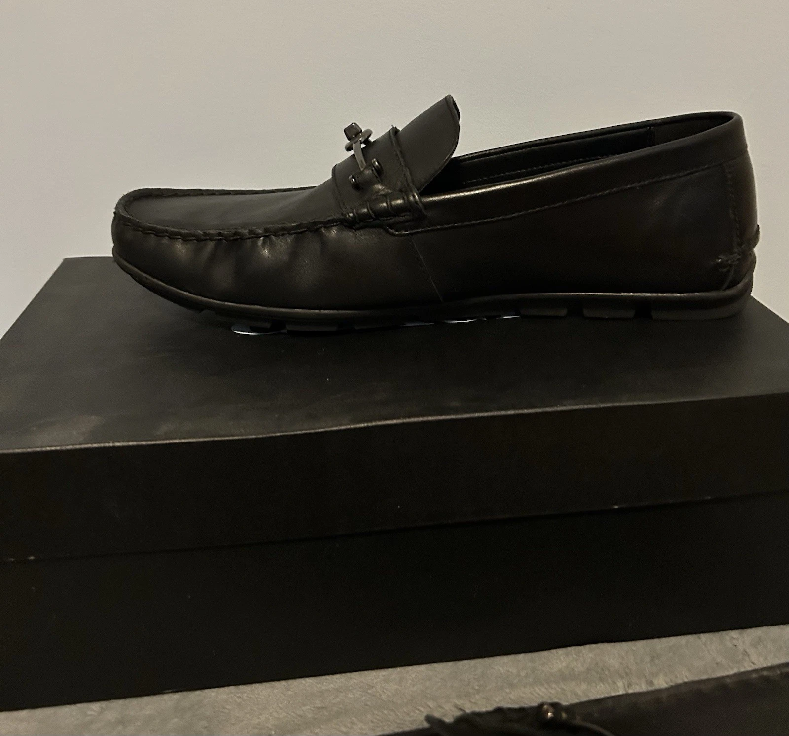 Scarpe eleganti mocassino Coach Mott Driver FG2984 in pelle nera da uomo taglia 11D usate in ottime condizioni