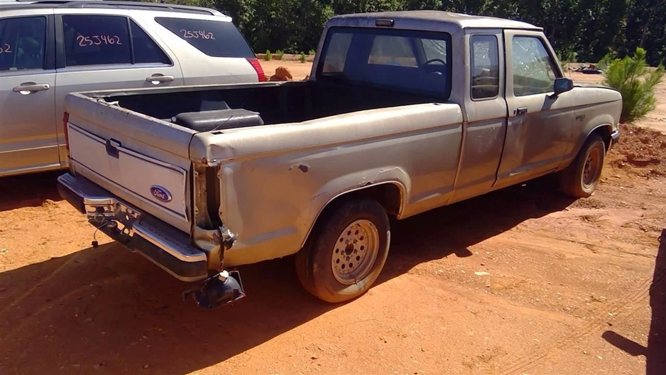 Radiator 6 Cylinder 1" Thick Fits 85-91 RANGER 257864 - Image 3 of 4