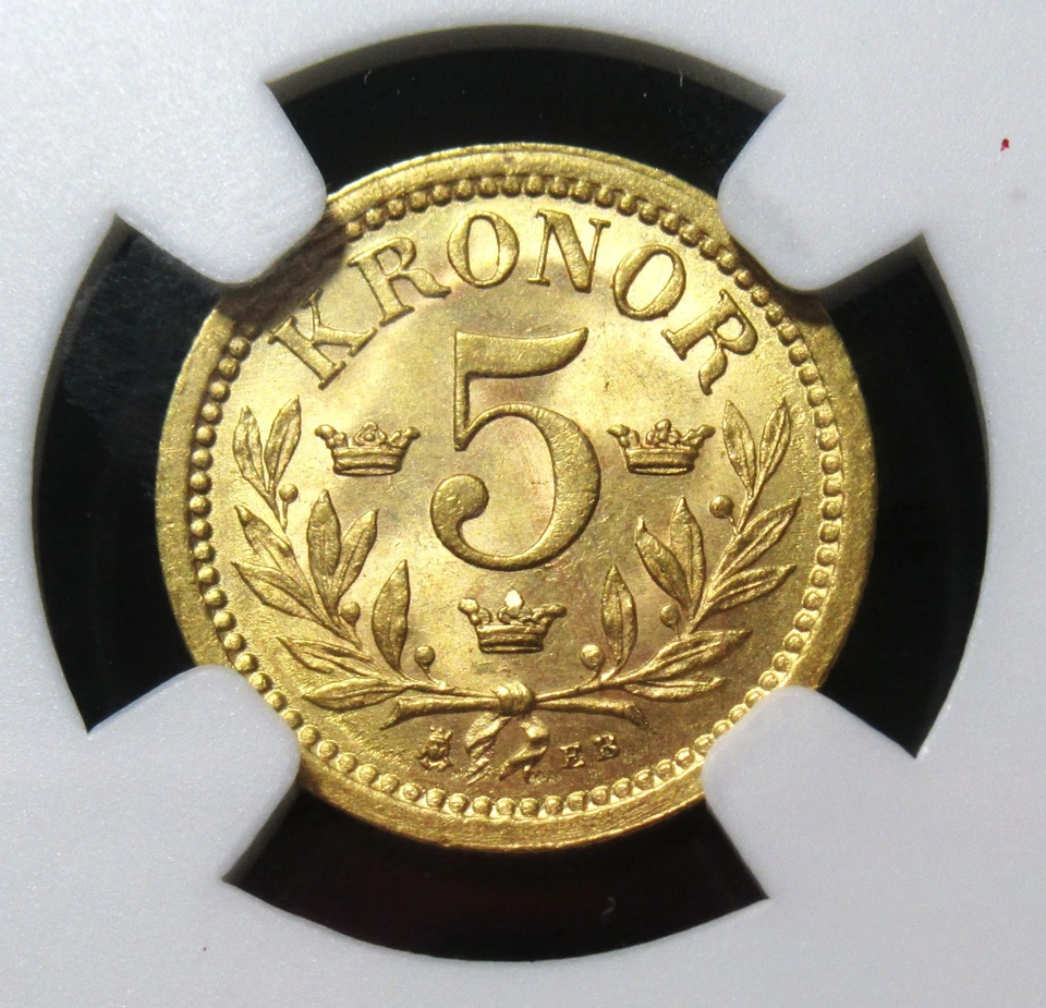 Suecia 1899-EB Oro 5 Kronor KM-756 NGC MS-64 - Imagen 2 de 4