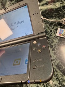 New Nintendo 3DS XL Console English US  Version TESTED Bundle *Has Wear* 