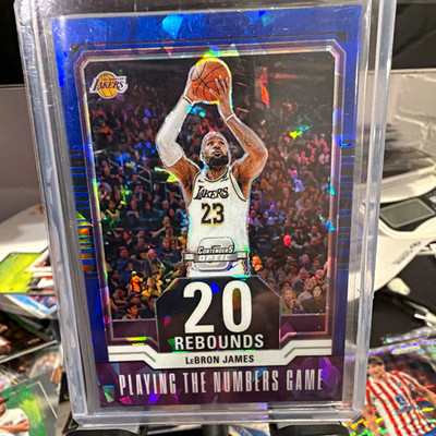 Panini Contenders Optic 2023-24 LeBron James #19 Blue Cracked Ice Prizm /75