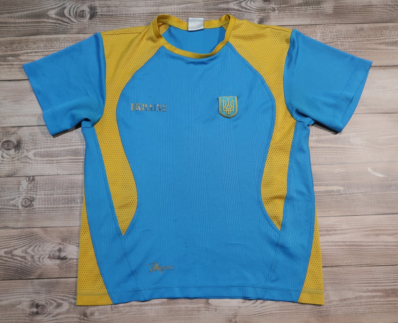 Retro Soccer Jersey crest Ukraine Flag National Football team Shirt, Boys Size