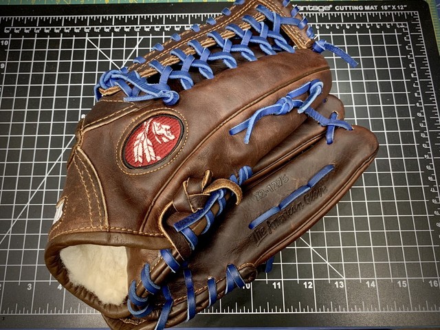 mizuno vintage baseball glove