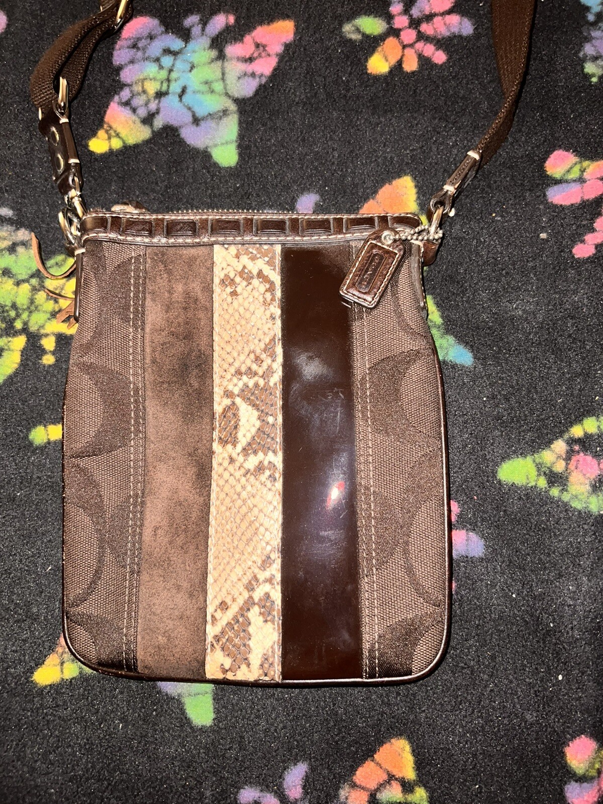 💕AUTHENTIC CROSSBODY OVER THE SHOULDER BAG💕 Gem