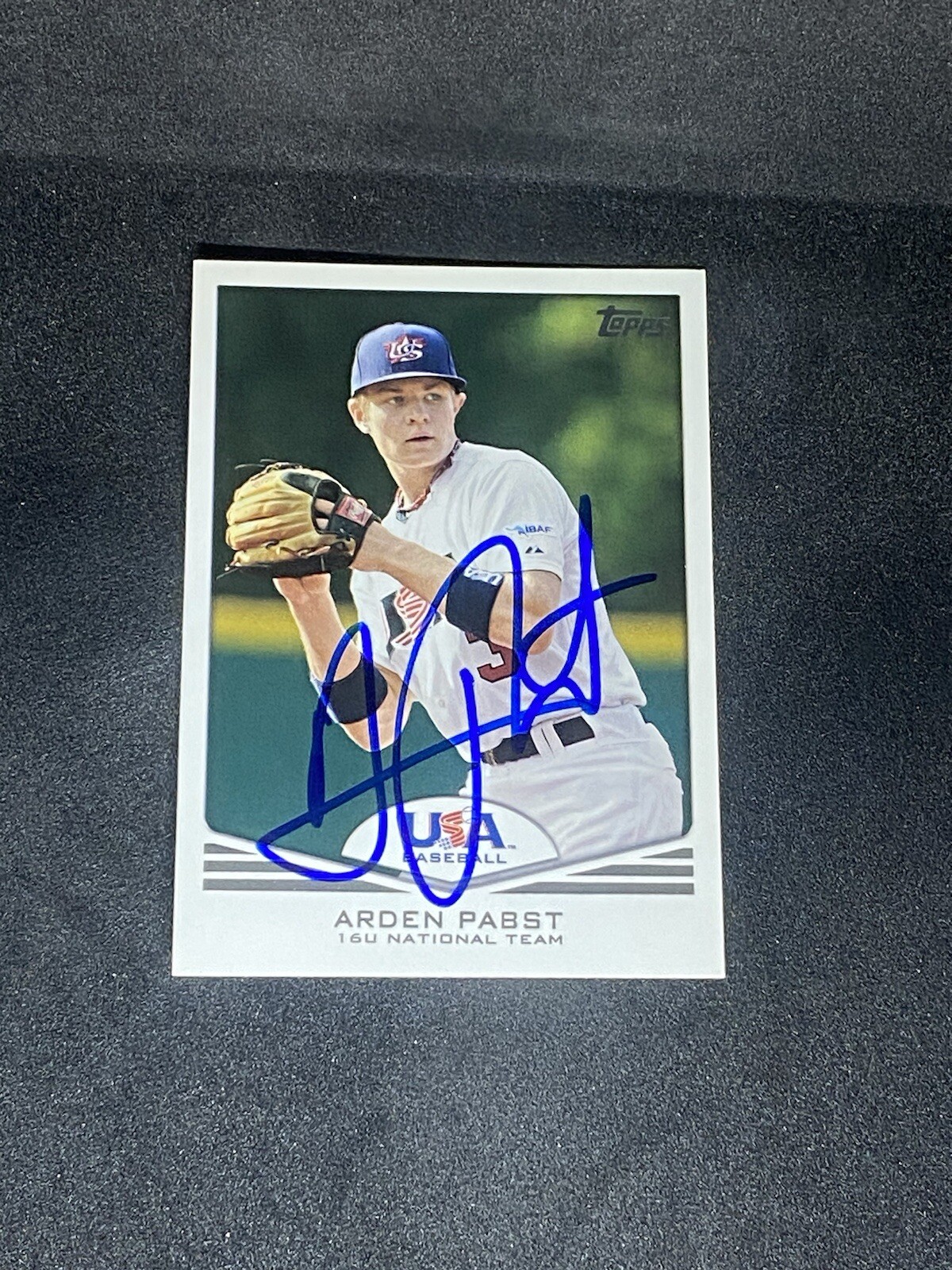 Picture 1 of 3
