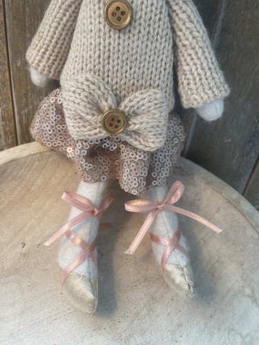 Weißer Plüschbär im Party Pailletten Kleid & Ballerina in Hausschuhen 8 Zoll Ornament weich - Bild 2 von 5