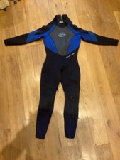 Good Quality Teenager/Woman`s 5/6 Summer Wet Suit - Great Used Condition