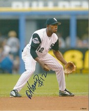 Willie Harris Autographed 8x10 Photo Willie Harris Autographed 8x10 Photo