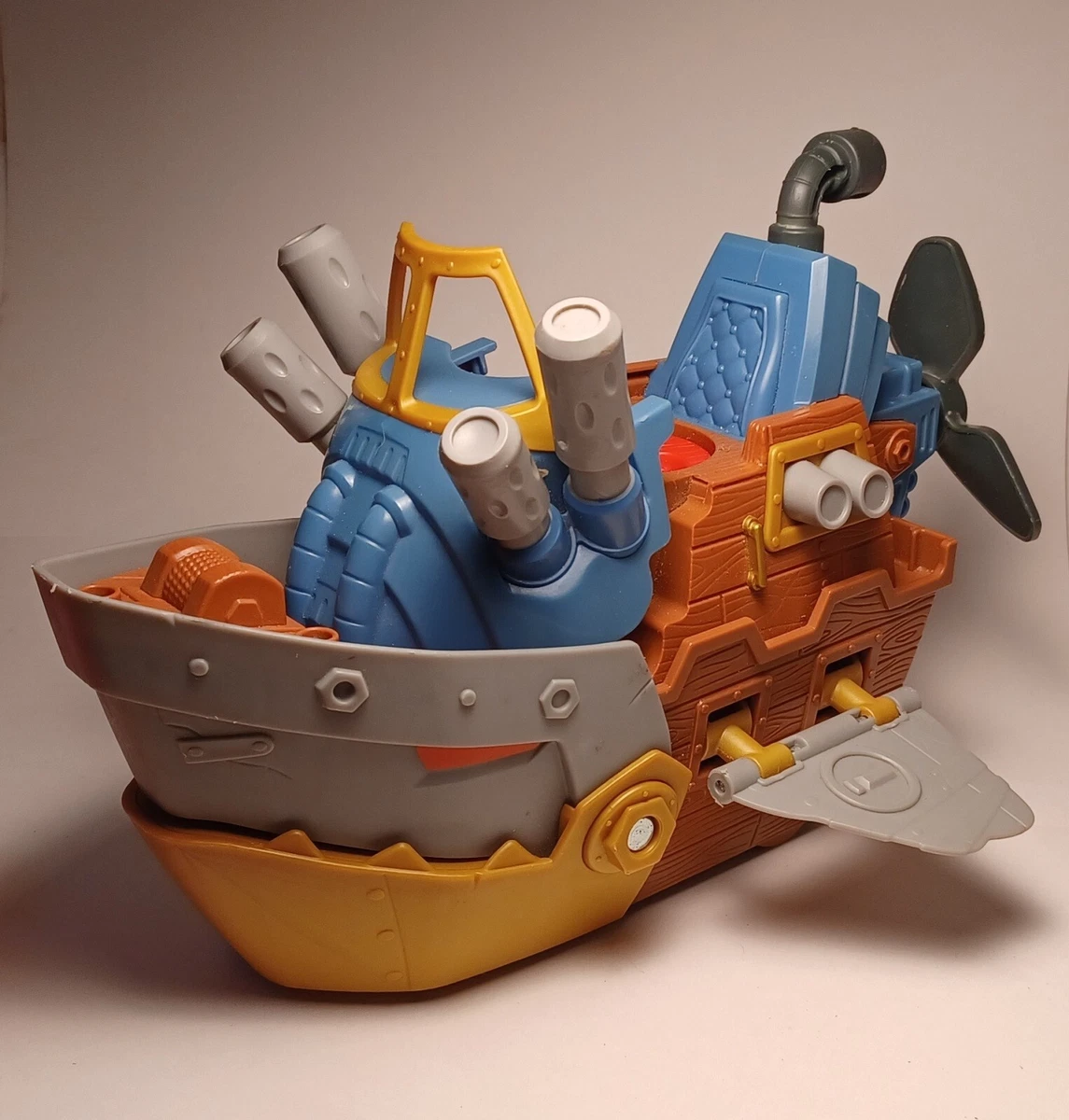 Imaginext outlet shark boat