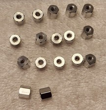 Nuevo Lote de 17 Separadores, 1/4" Hexagonales, F-F, #4-40, 1/4" Longitud Aluminio 36-2201-ND