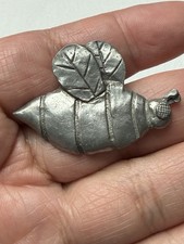Vintage Pewter BUMBLEBEE PIN Signed BARKER 1996 Made in USA Bee