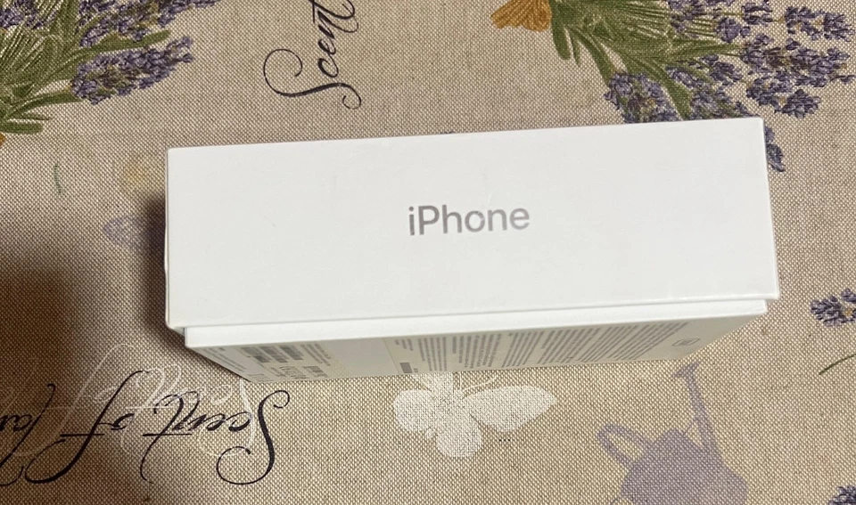 Apple iPhone 7 silver 32GB   SOLO   scatola box scatola confezione originale - Immagine 3 di 4