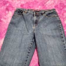 Gloria Vanderbilt Amanda Jeans Size 8 Mid Rise Blue Stretch