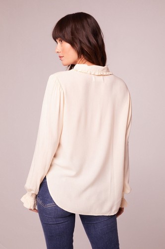 NWT Band Of The Free Denise Cream Ruffle Top Size M Victorian Classic Blouse - Picture 3 of 11