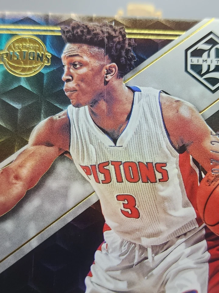 Stanley Johnson 2015-16 Panini Limited Gold Spotlight #167 /25 RC Rookie Pistons - Image 2 of 3
