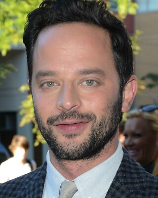 NICK KROLL  8x10 PHOTO *