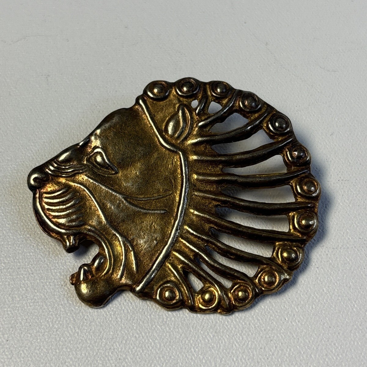 MMA METROPOLITAN MUSEUM OF ART 1991 LION HEAD BROOCH PENDANT 2 