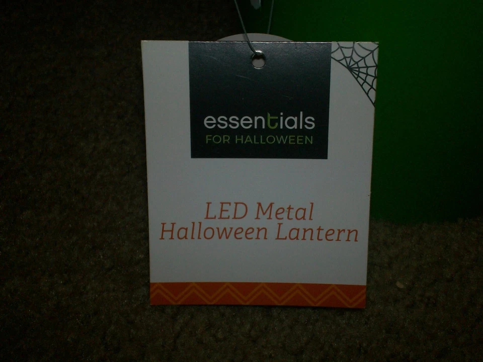 NOVA LANTERNA LED METAL ESTANHO HALLOWEEN JACK-O-LANTERNA LUZES FACIAIS MONSTRO FRANKSTI - Imagem 4 de 4