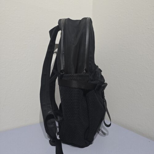 Lululemon Black All Hours Welded Zippers Mesh Pocket Bag Backpack EUC - Picture 4 of 8