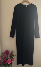Ladies MATERNITY Long Black Prettylittlething Dress Size 16