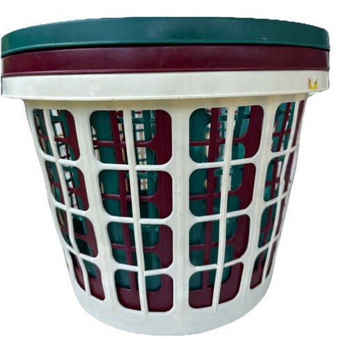 Lot of 3 Sterilite 1.5 Bushel Round Laundry Baskets #1238 Almond/Wine/Green USED