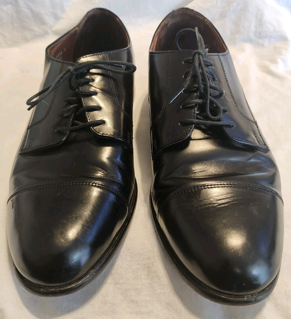 Men’s dress shoes 12M Bostonian in Black Bostonian black dress shoes. barely worn and comes... | Depop main image 4