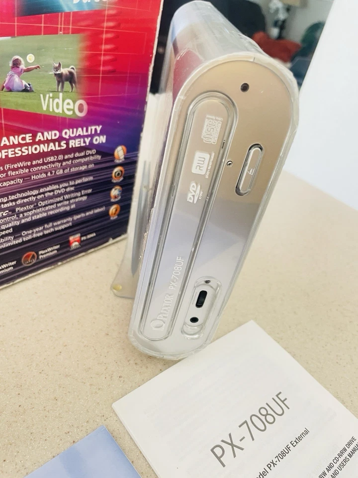 Plextor PX-708UF External DVD/CD Rewritable Drive BOX Untested, Cord, Inserts - Image 3 of 4