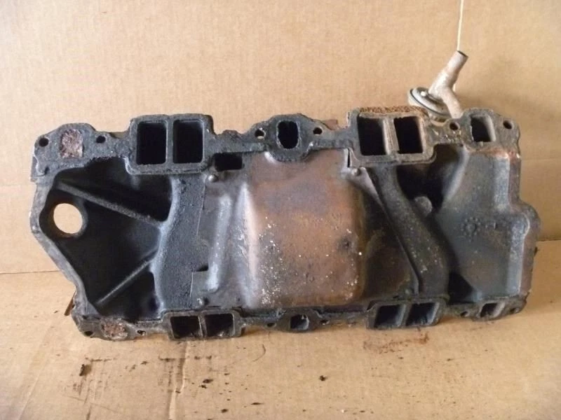 Colector de admisión 8-307 para camioneta GMC 2500 71-72 431991 Foto 2 de 3