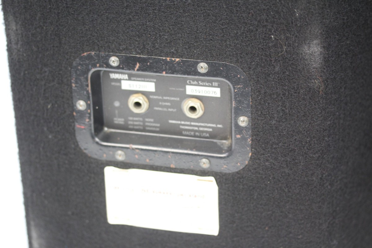 Yamaha S112111 Club Series III 400 Watt max powerful PA or Monitor