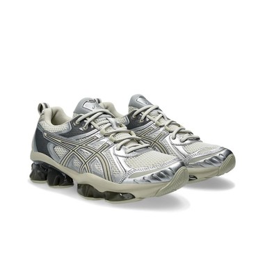 Asics Gel-Quantum Kinetic White/Light Dust 1203A270.101 - 10.5US A$360 BNIB