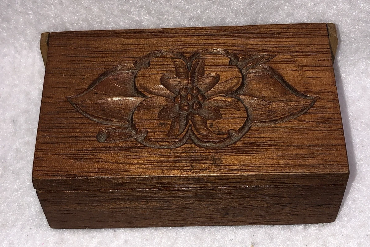 25+ Vintage Wood Artist Box In Antique Wooden Boxes for sale