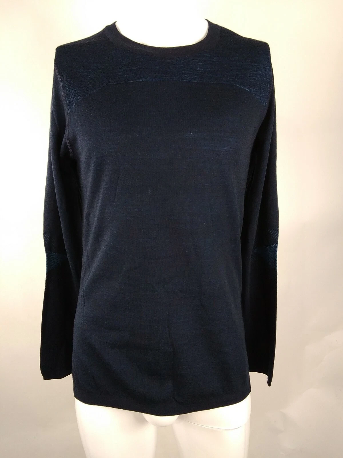 SmartWool Men Intraknit Merino 200 Long Sleeve Crew Top Blue Medium 19286-F43