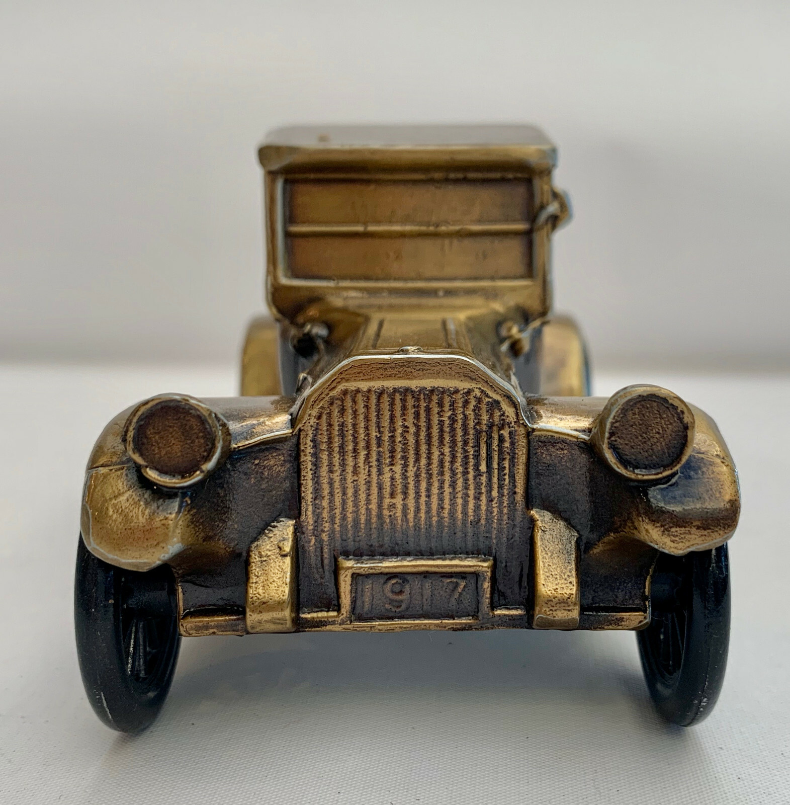 ANTIQUE AUTO COIN BANK PIGGY BANK BANTHRICO 1917 PIERCE ARROW VINTAGE