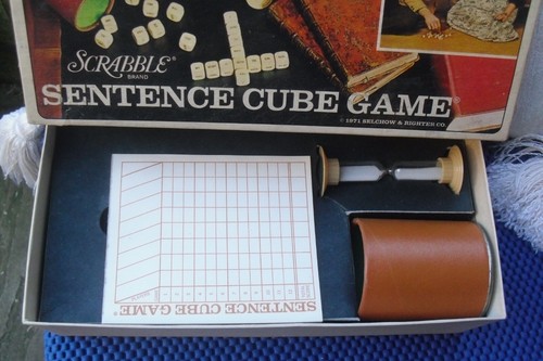 Lovely Vintage- Scrabble Brand SENTENCE CUBE GAME - Picture 2 of 8