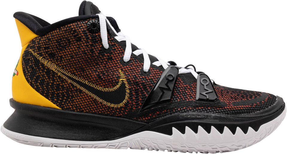 Nike Kyrie 7 Roswell Rayguns - 1 of 7