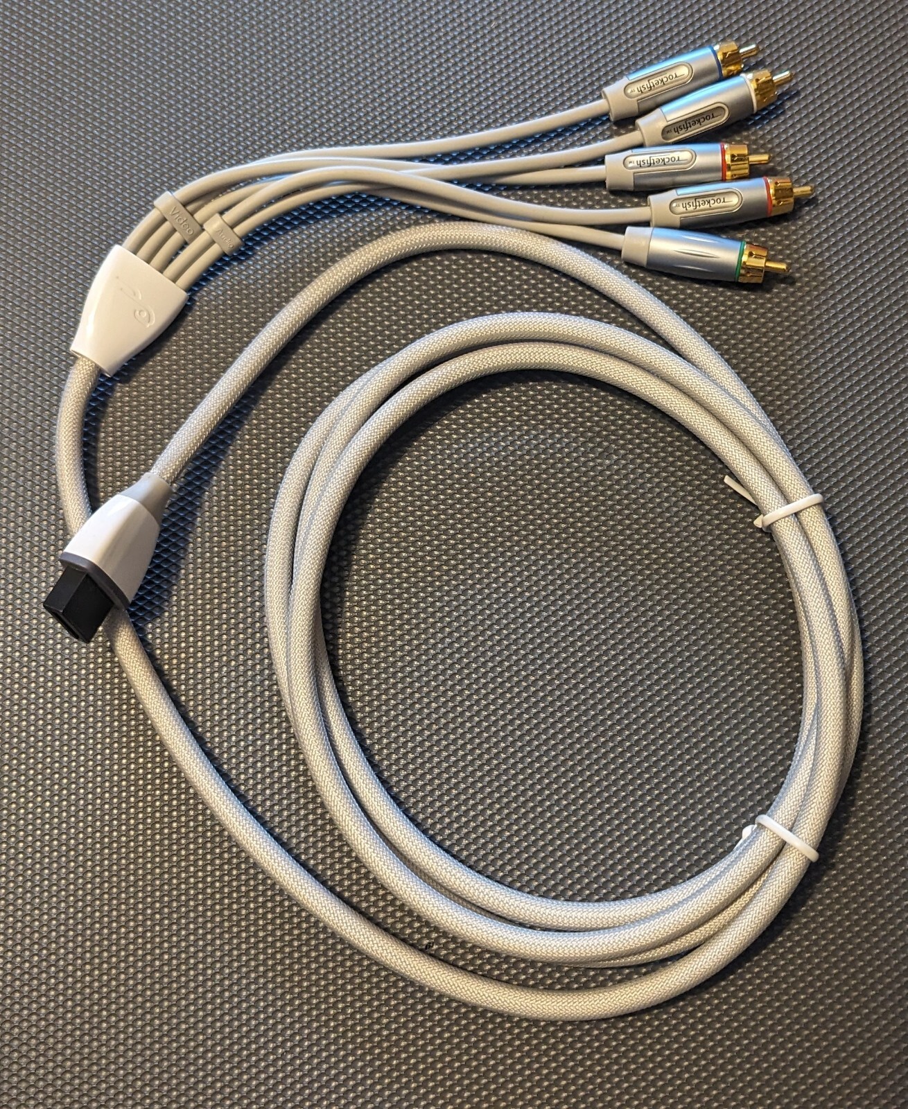 RocketFish Wii Component / YPbPr Cable Gold Connectors Tested/Works