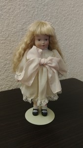 zasan porcelain dolls