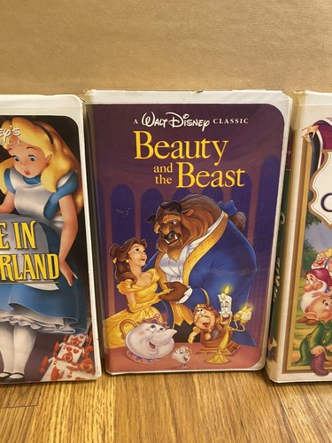 5 Disney VHS Tapes 90's Bundle Snow White, Lion King, Beauty And The Beast. - Picture 4 of 7