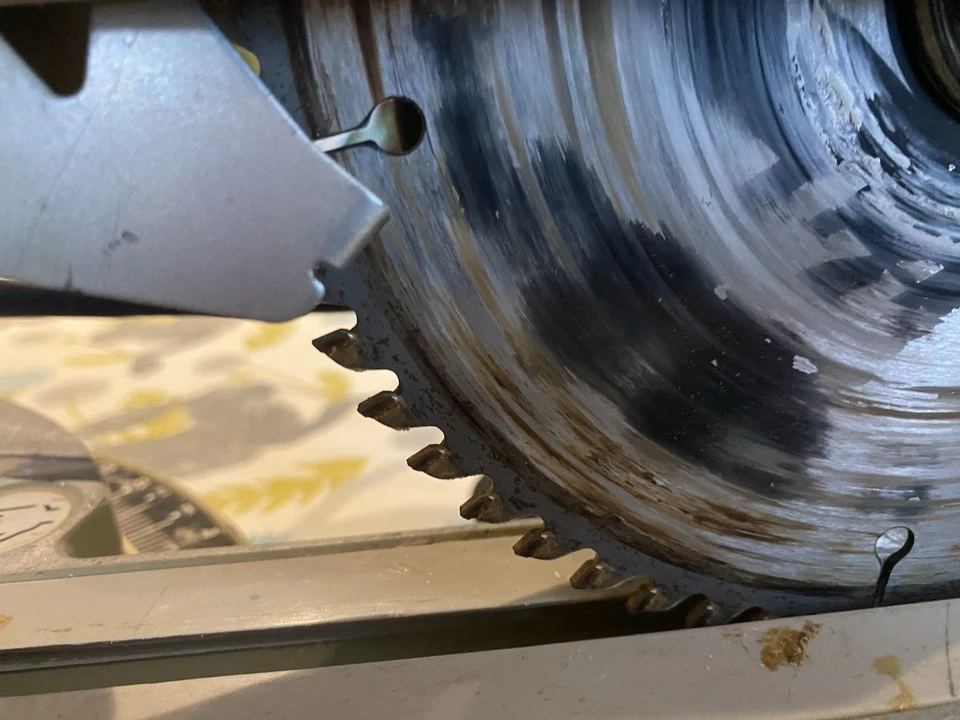 Makita LS0714 Slide Compound Saw. Working. - Image 3 of 4