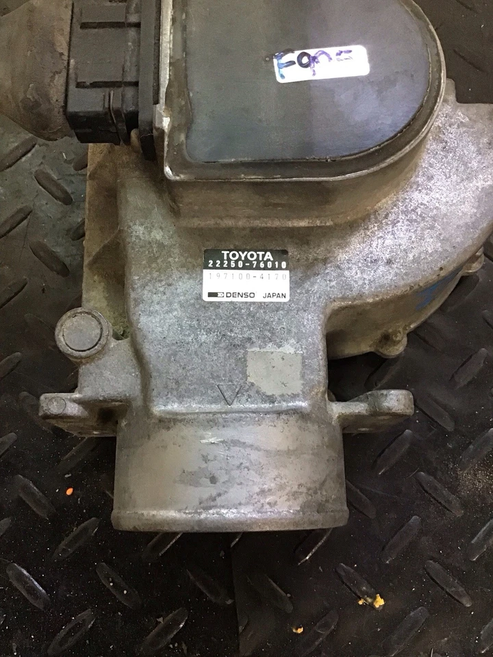 OEM 1991 1997 Toyota Previa 2.4L MAF AFM Mass Air Flow Meter | 22250-76010 - Image 2 of 3