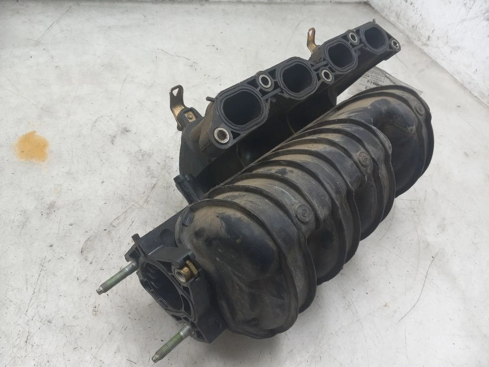 00 01 02 03 04 05 TOYOTA ECHO 1.5L COLECTOR DE ADMISIÓN Foto 2 de 4