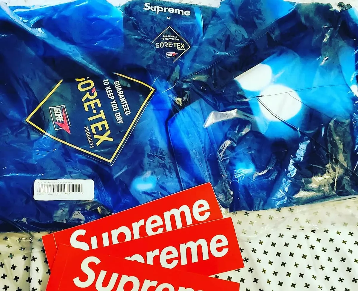 Supreme DMX & Nas Belly Gore-Tex Jacket Medium