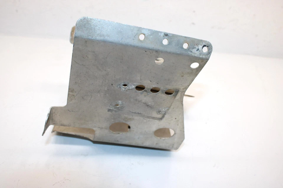 97 Yamaha Venture 600 Vt600a Oem Footrest Comp 2 8CR-21970-09-00 SY37 - Image 2 of 4