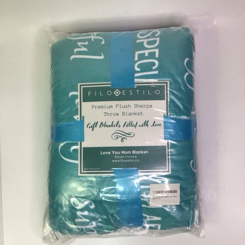 Filo Estilo LOVE YOU MOM Throw Blanket Teal Premium Plush 50 X 60” - Picture 1 of 4