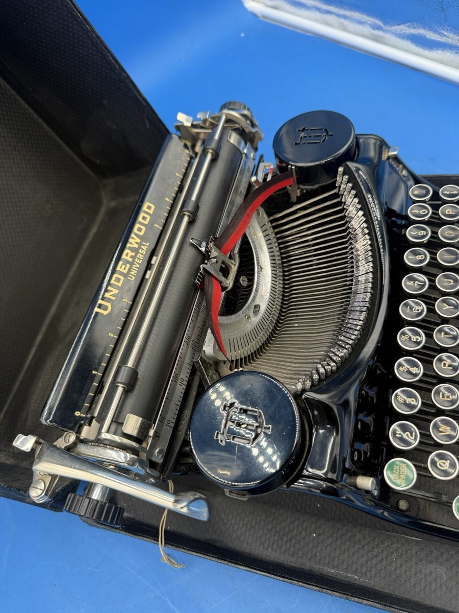 Underwood Universal タイプライター Underwood Universal タイプライター Vintage UNDERWOOD UNIVERSAL