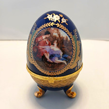 Neundorf Bonboniere Porzellan Ei blau/gold floral mit Deckel 13 cm