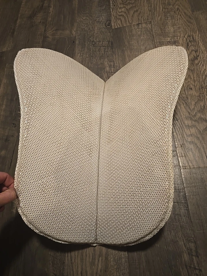 Supracor Dressage Cool Grip saddle pad - Image 4 of 4